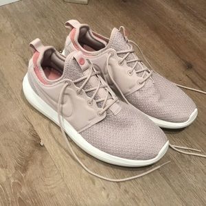 Women’s Nike running shoes